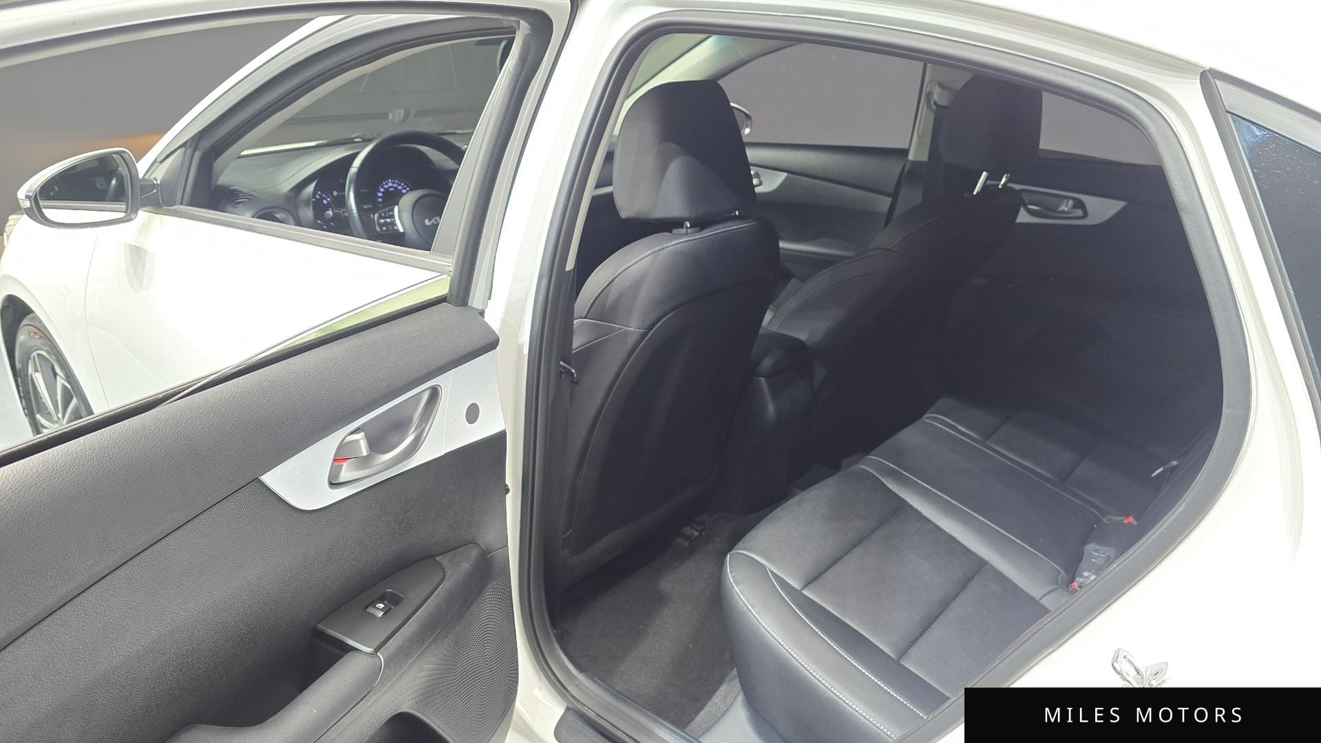 Kia K3 2022 — миниатюра 11