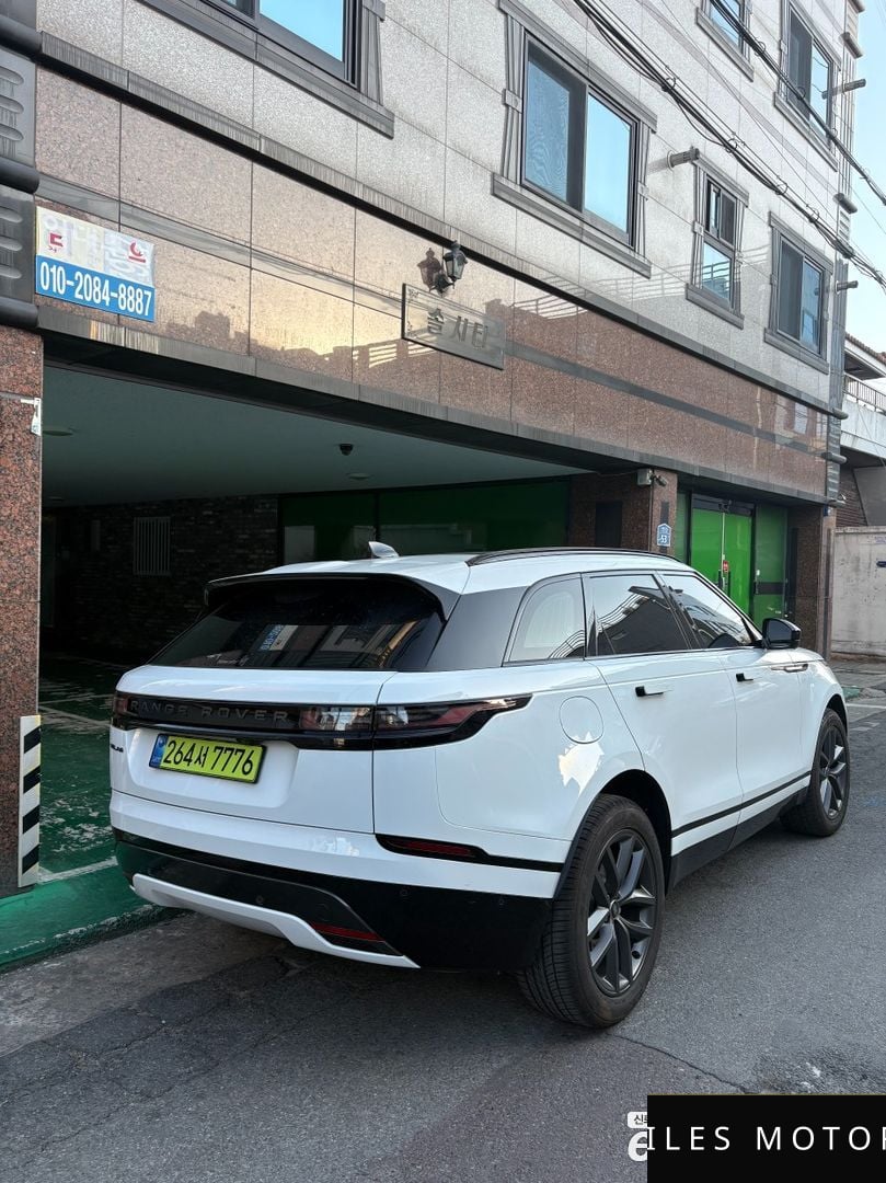 Land Rover Range Rover Velar 2026 — миниатюра 3