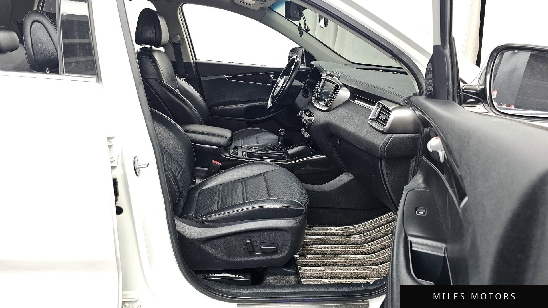 Kia Sorento 2015 — миниатюра 11