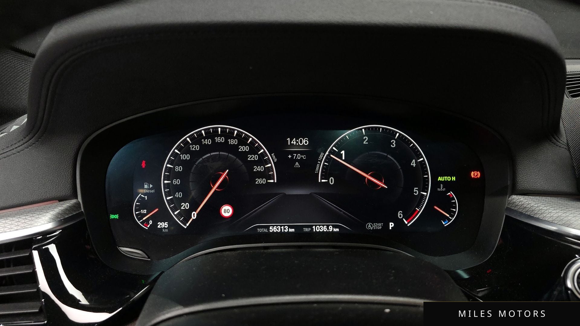 BMW 5 Series (G30) 2019 — миниатюра 8