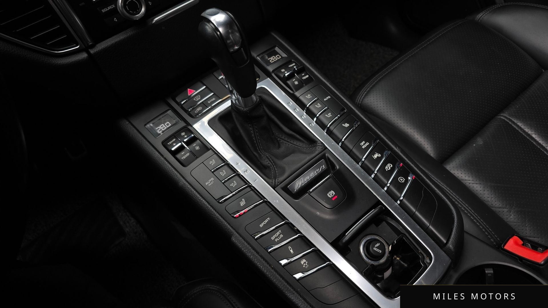 Porsche Macan 2015 — миниатюра 9