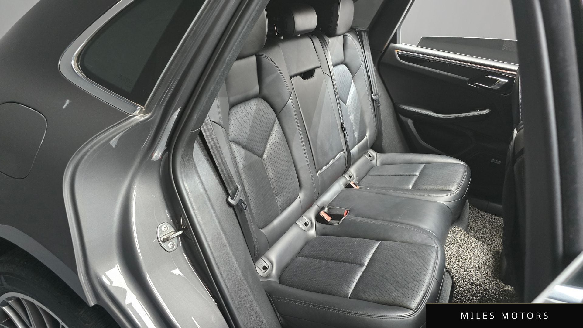 Porsche Macan 2015 — миниатюра 12