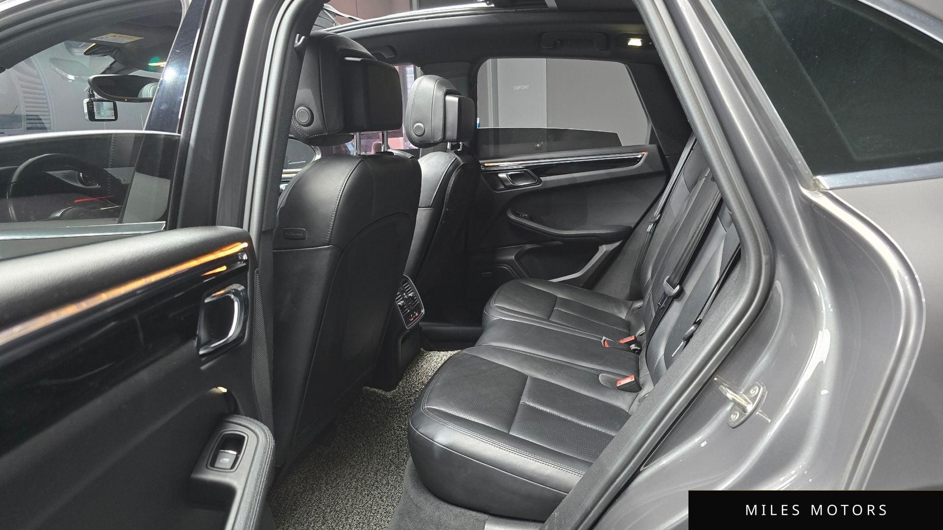 Porsche Macan 2015 — миниатюра 13