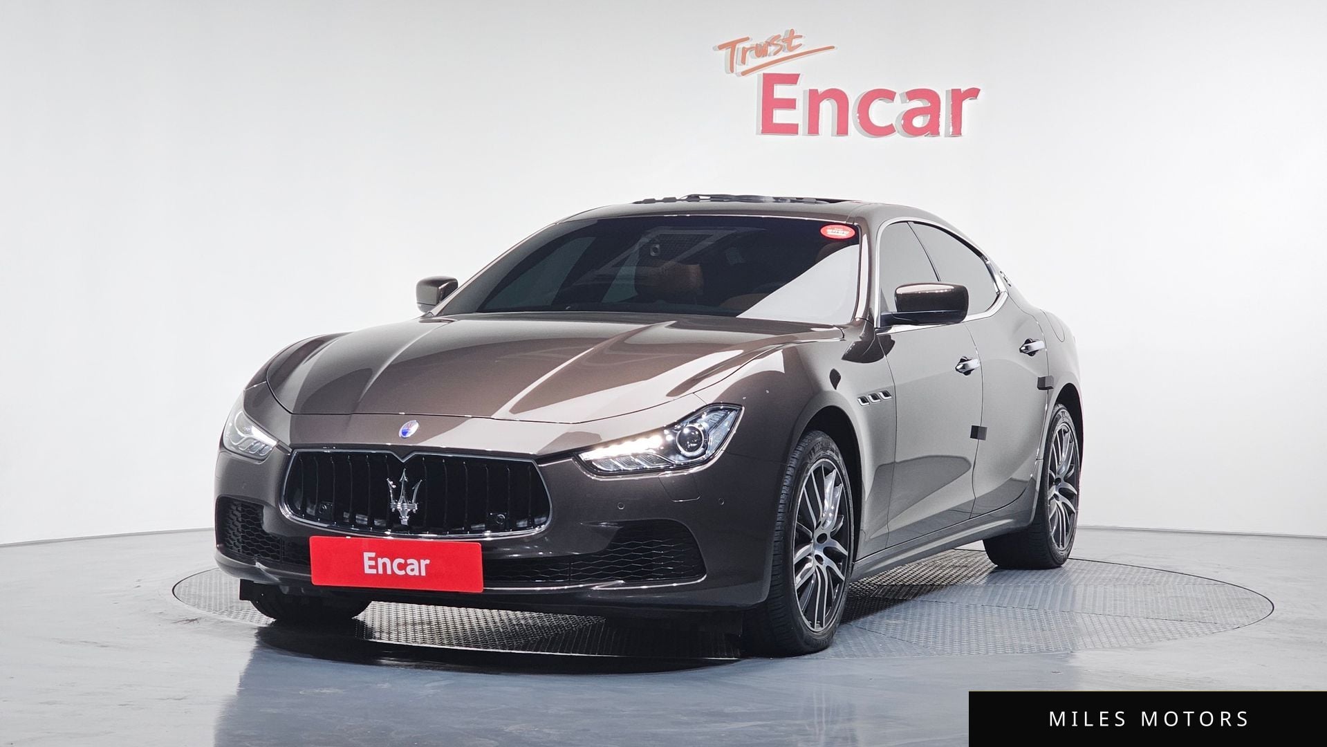 Maserati Ghibli 2017 — фото 1 из 12