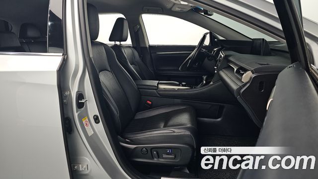 Лексус RX350 2018 — миниатюра 10