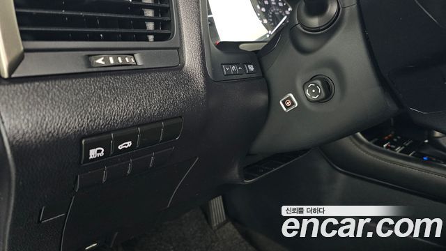 Лексус RX350 2018 — миниатюра 18