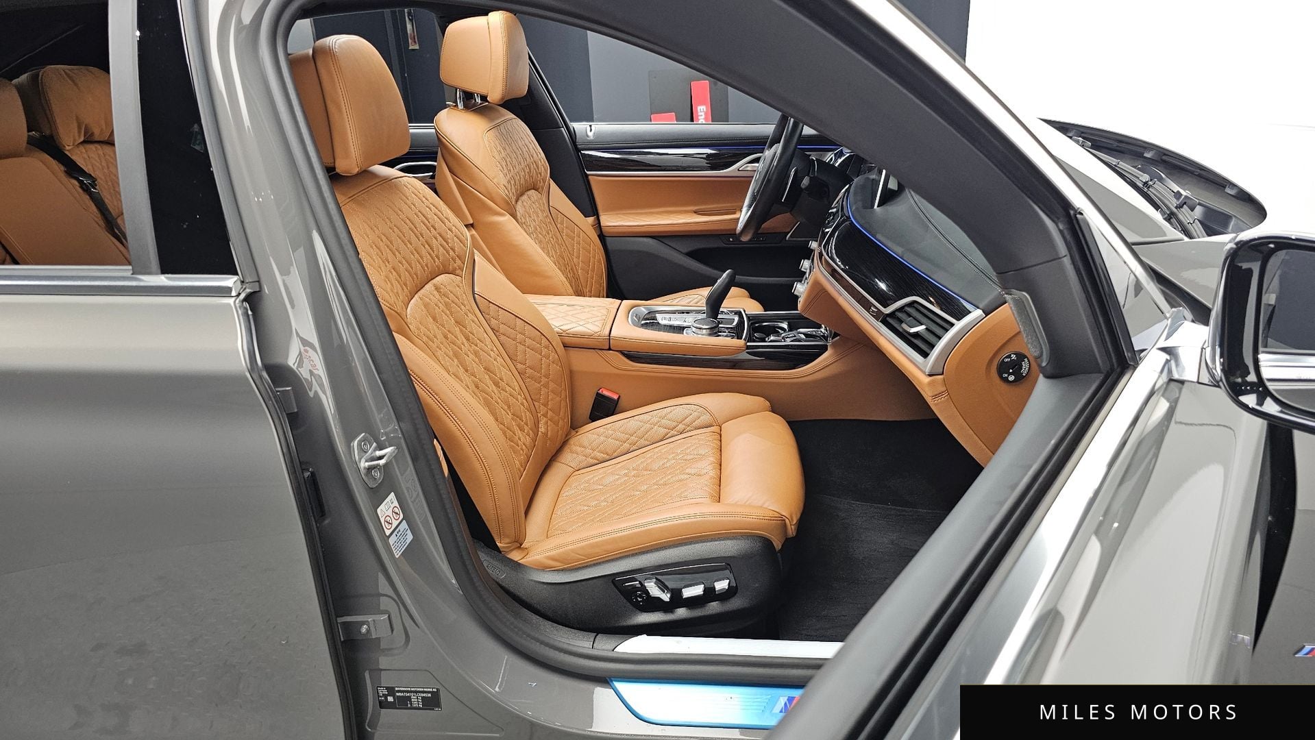 BMW 7시리즈 (G11) 2020 — миниатюра 12
