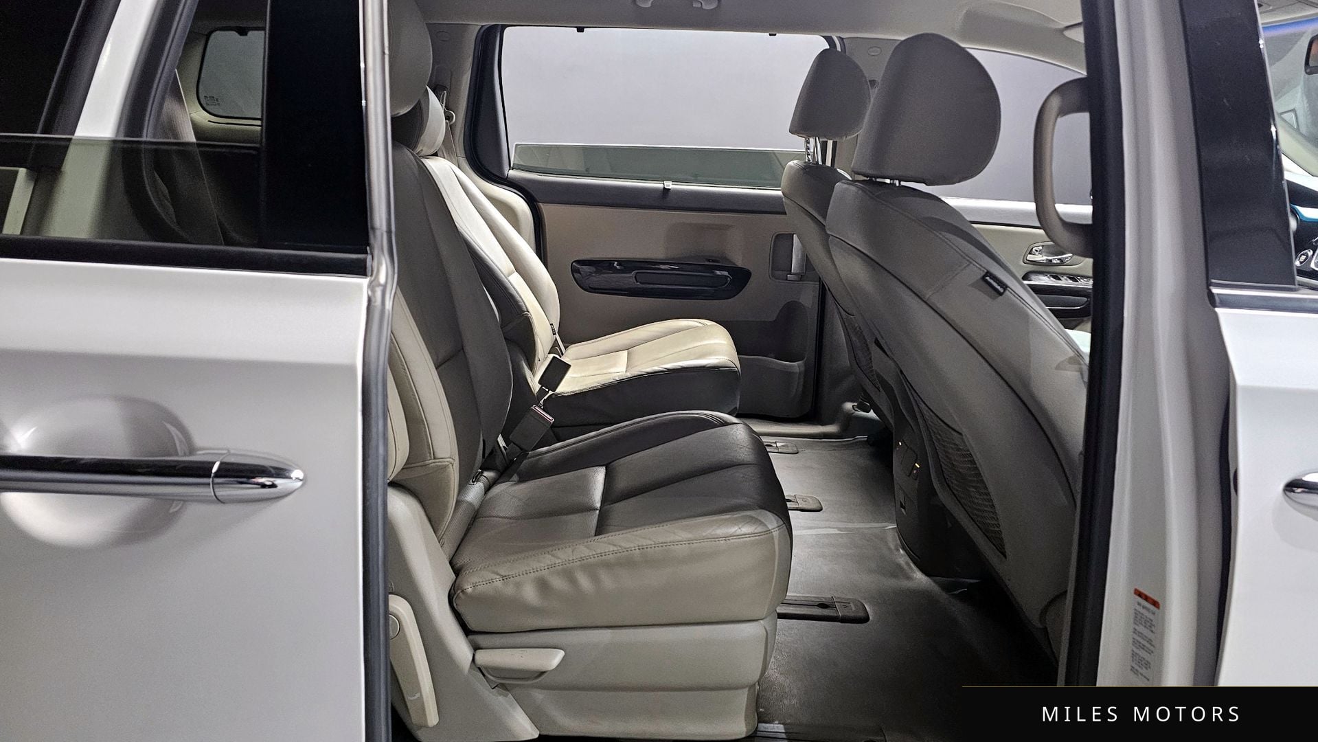 Kia Canival 2018 — миниатюра 12