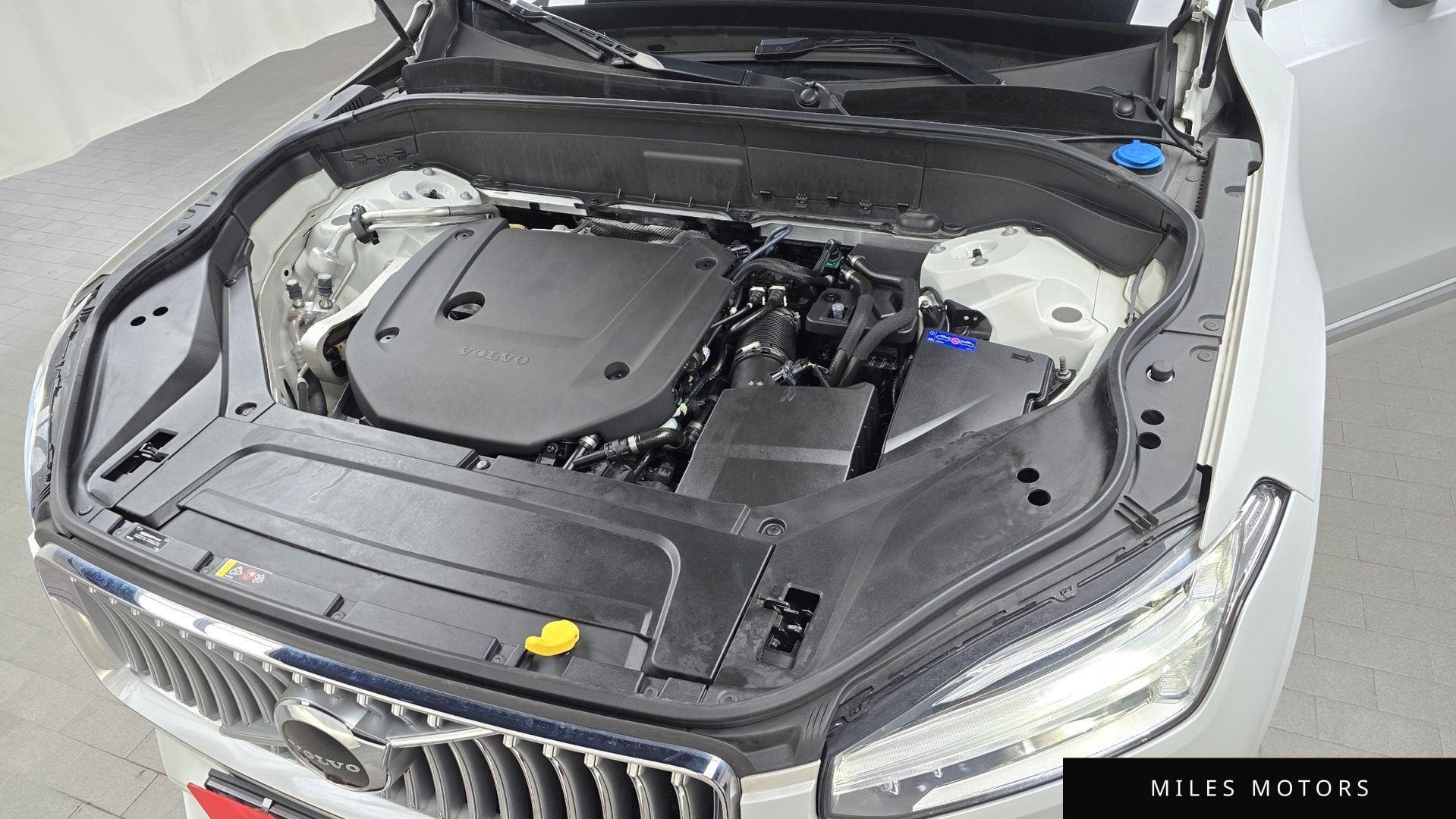 Volvo XC90 2022 — миниатюра 6