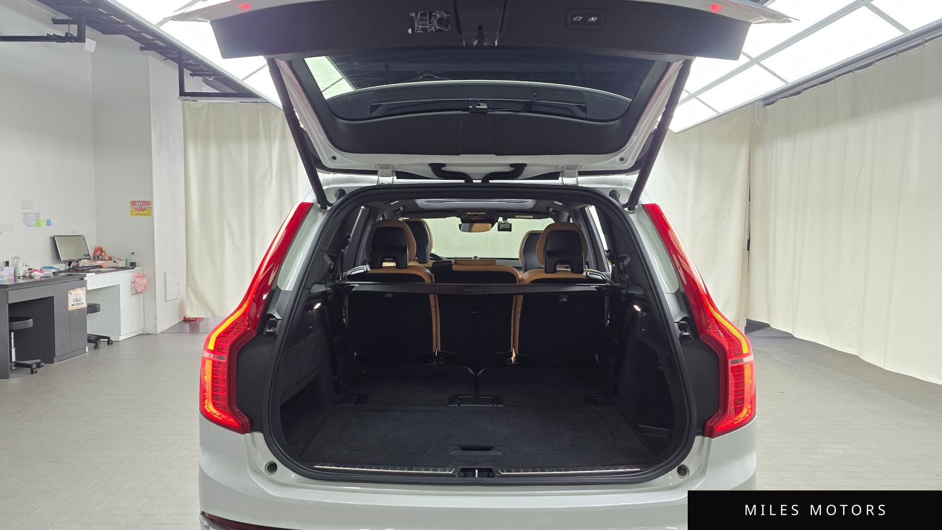 Volvo XC90 2022 — миниатюра 20
