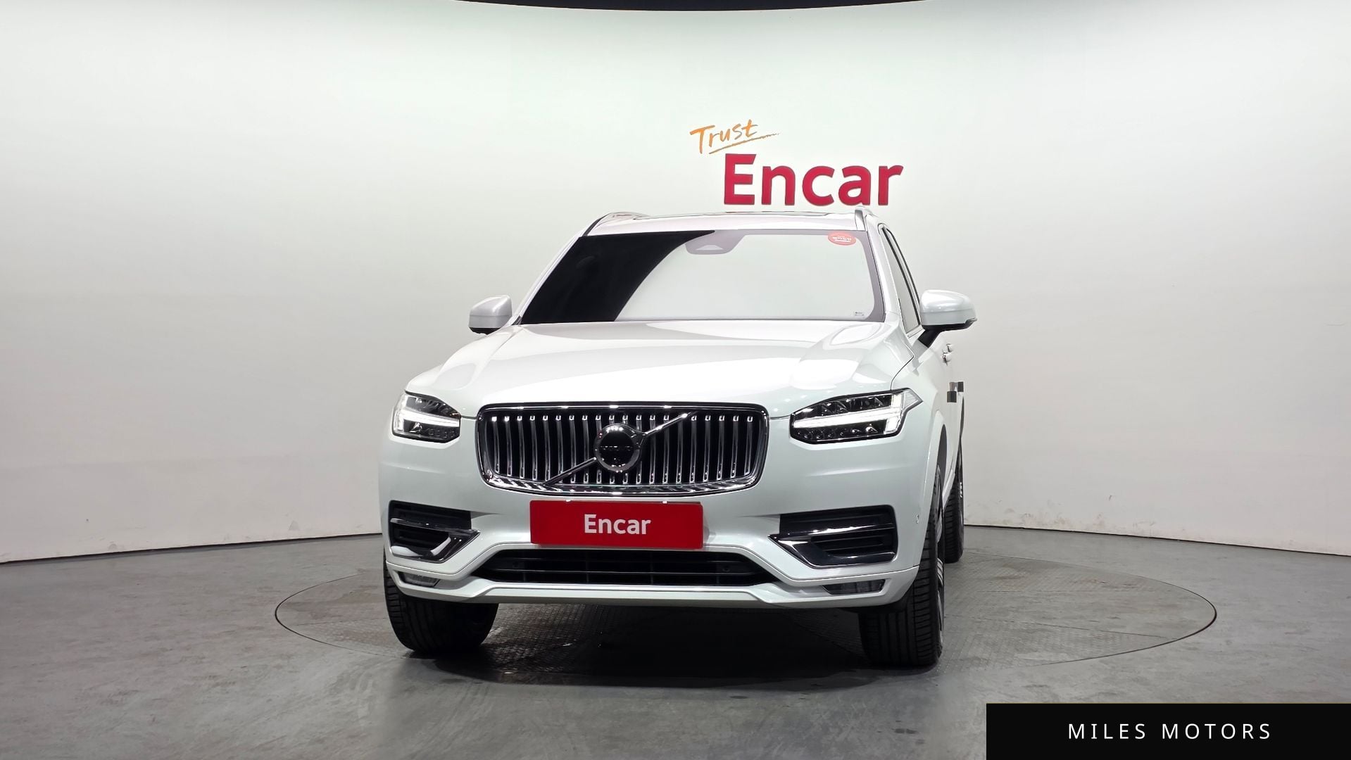 Volvo XC90 2023 — миниатюра 3