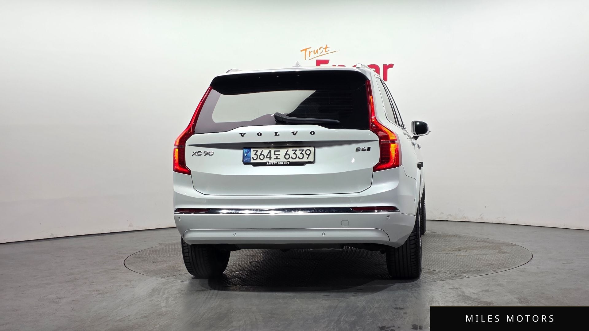 Volvo XC90 2023 — миниатюра 4