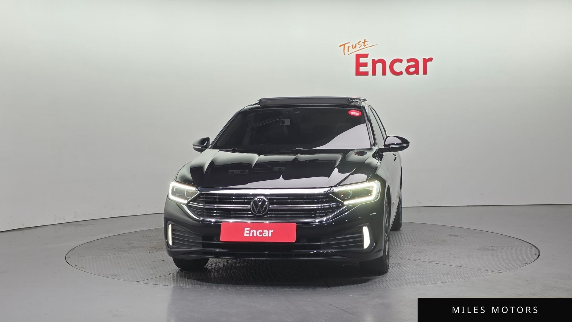 Volkswagen 제타 2023 — миниатюра 3
