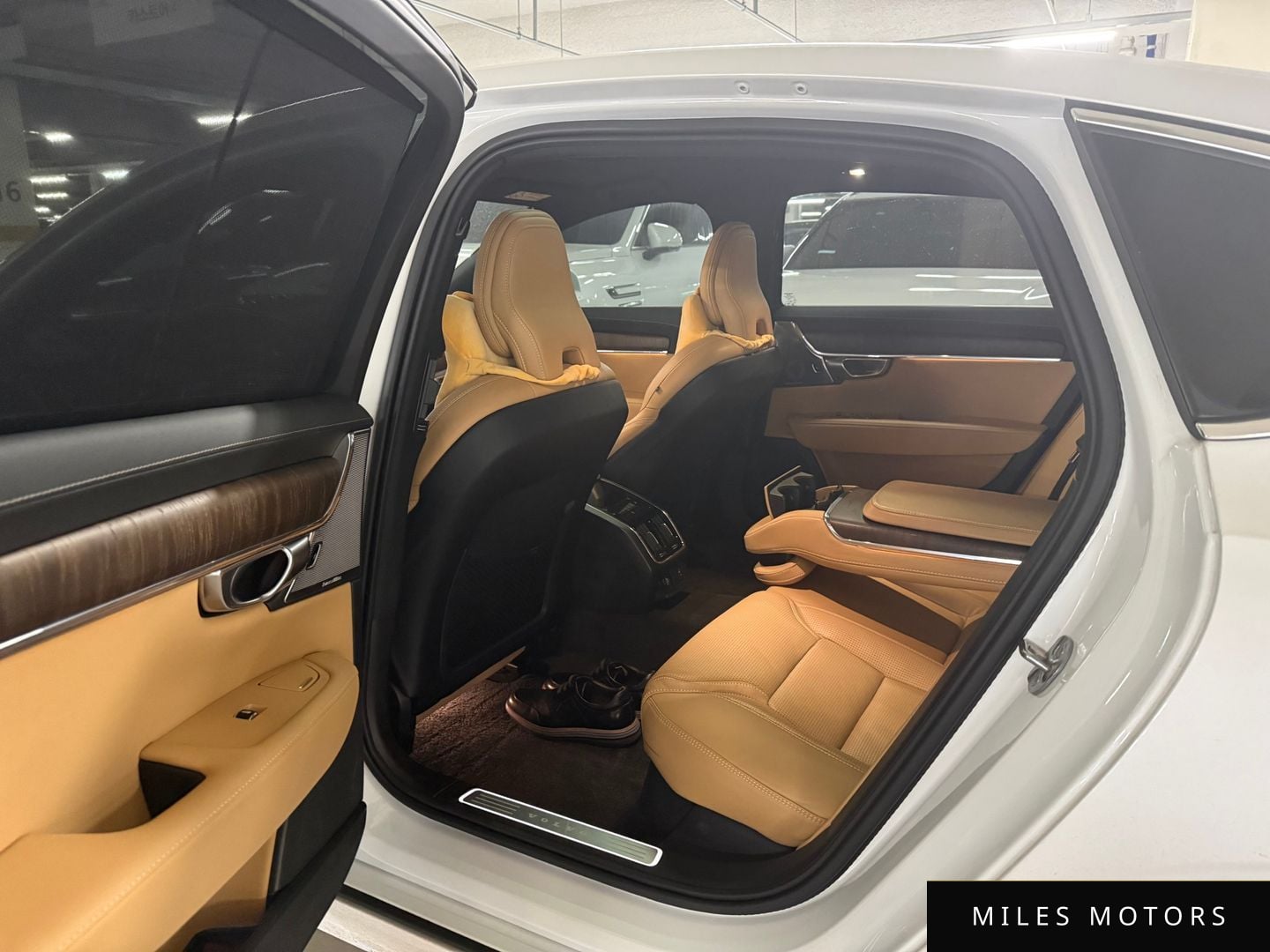 Volvo S90 2023 — миниатюра 10