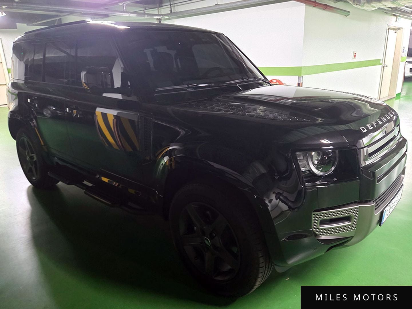 Land Rover Defender 2025 — миниатюра 4
