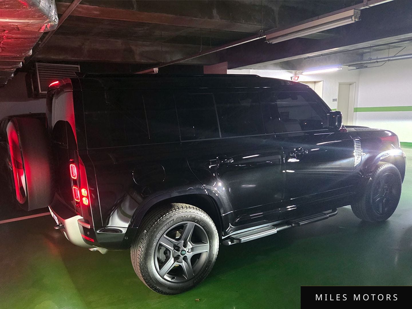 Land Rover Defender 2025 — миниатюра 7
