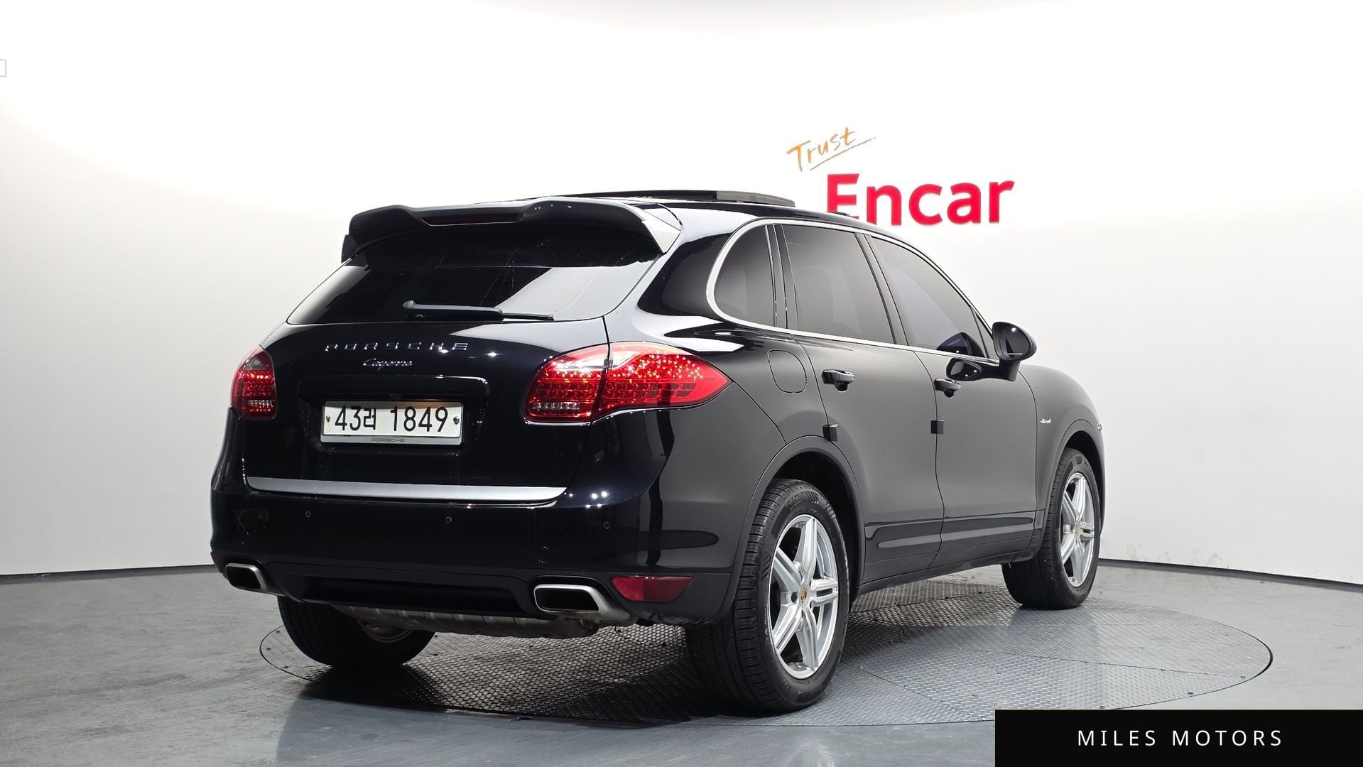 Porsche Cayenne 2014 — миниатюра 2