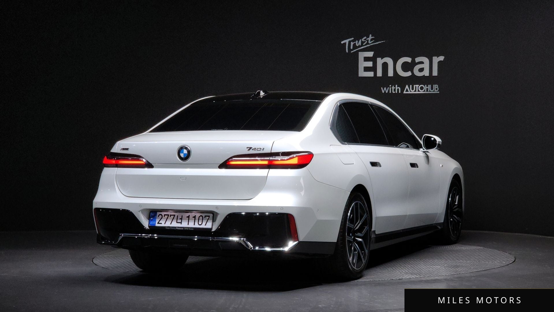 BMW 7 Series (G70) 2024 — миниатюра 2