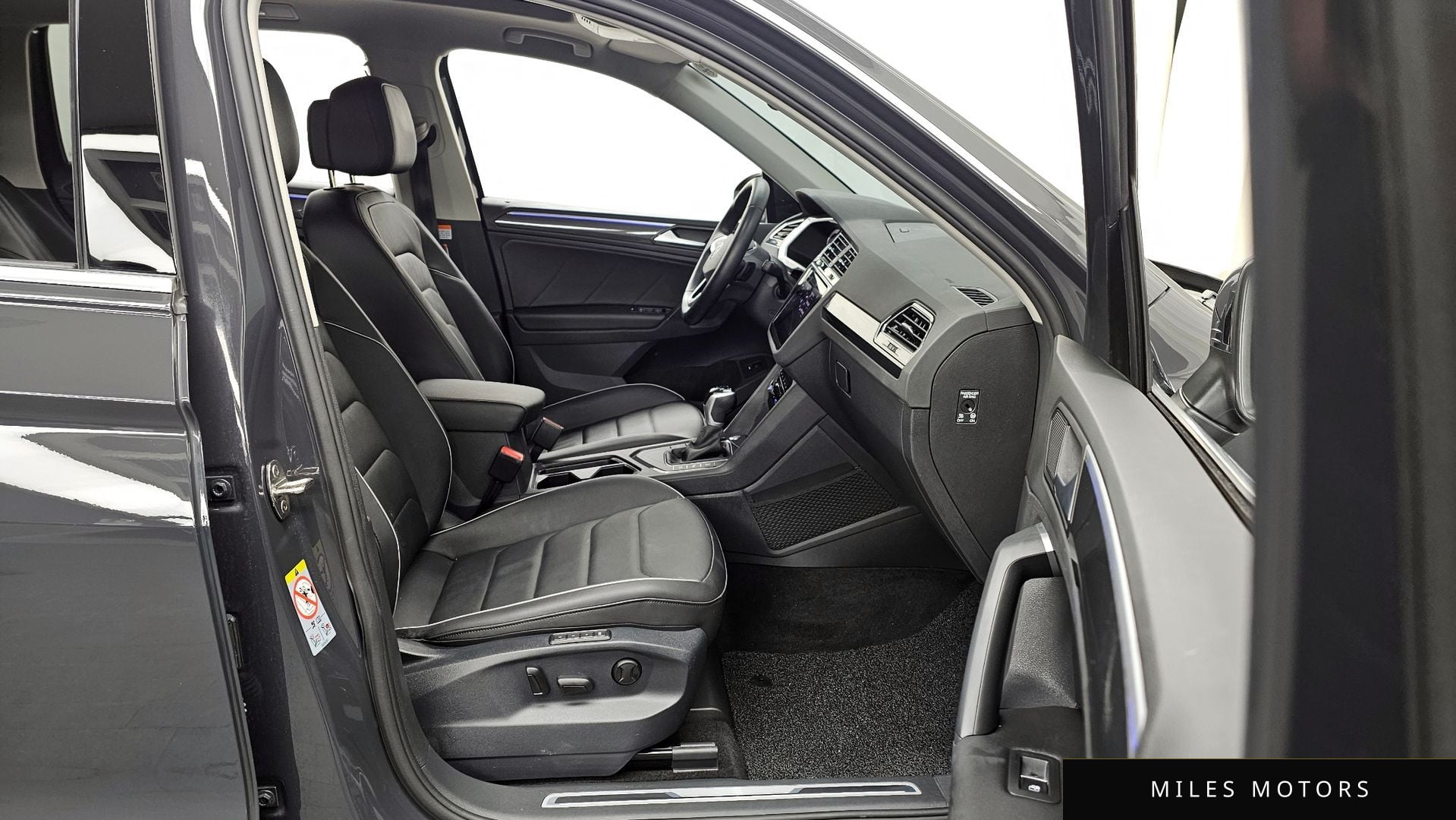 Volkswagen Tiguan 2023 — миниатюра 11