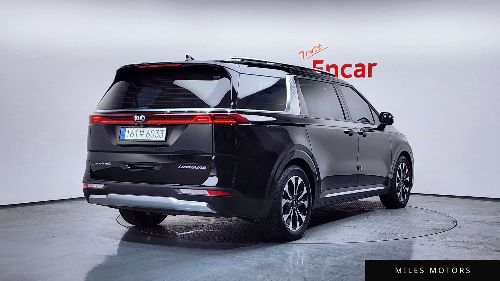 Kia Carnival 2021 — миниатюра 2