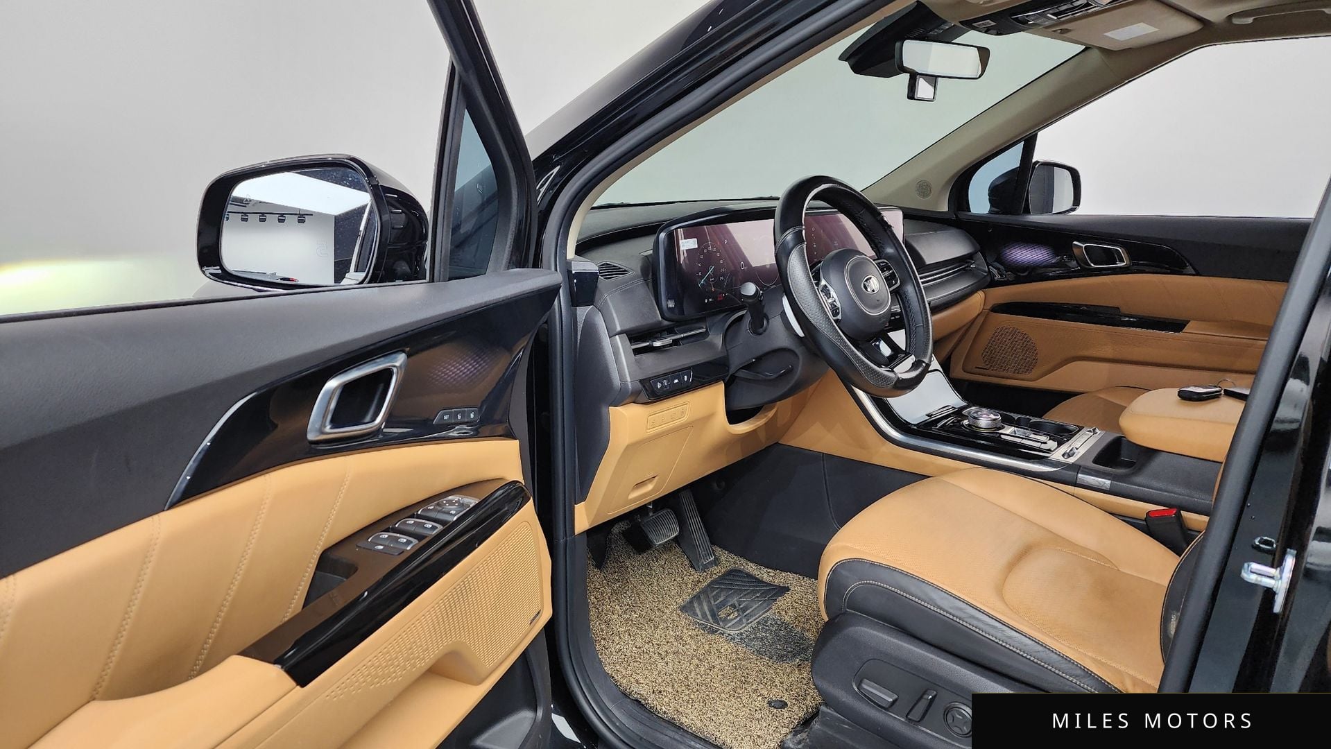 Kia Carnival 2021 — миниатюра 10