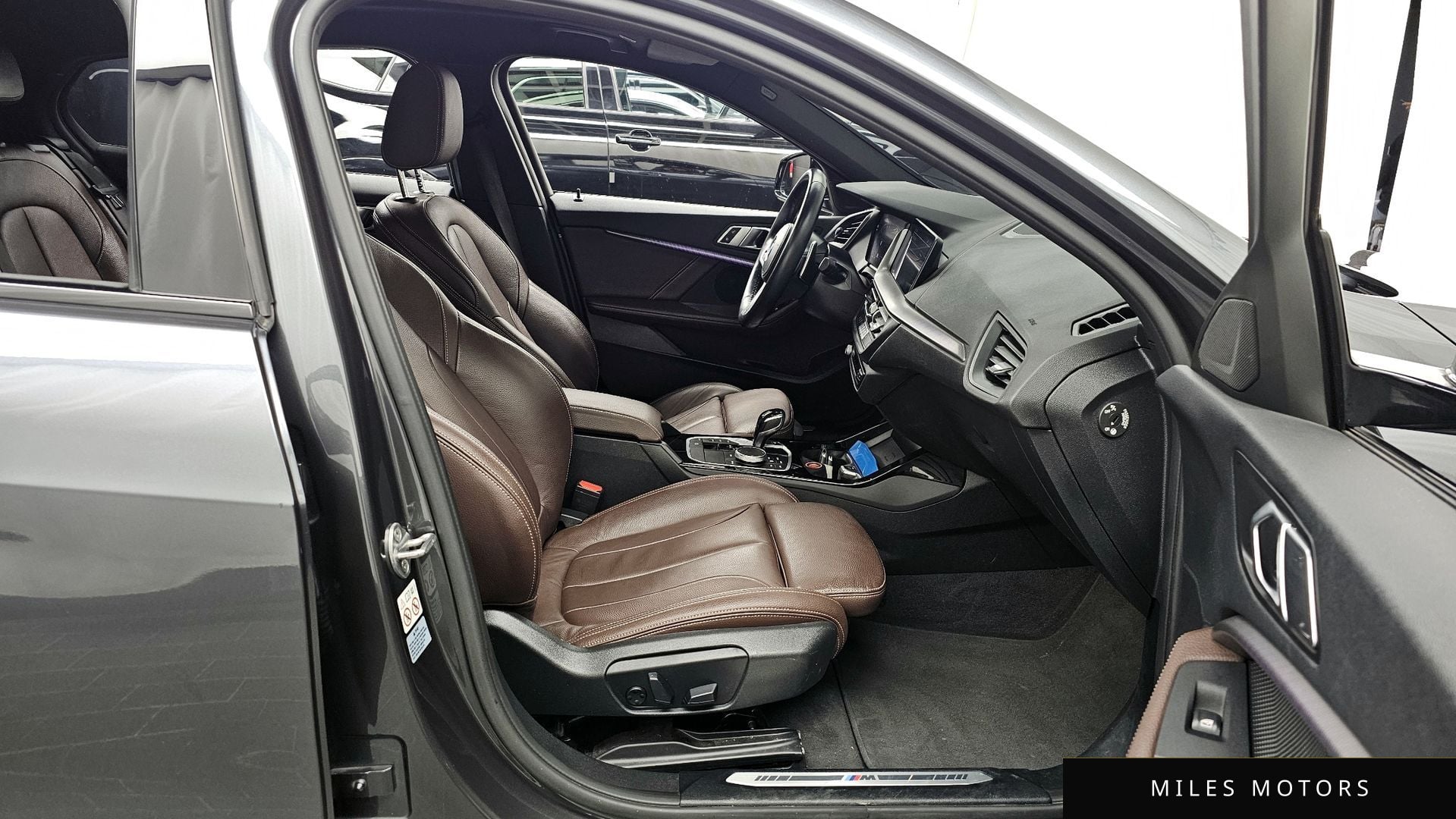 BMW 1시리즈 (F40) 2021 — миниатюра 11