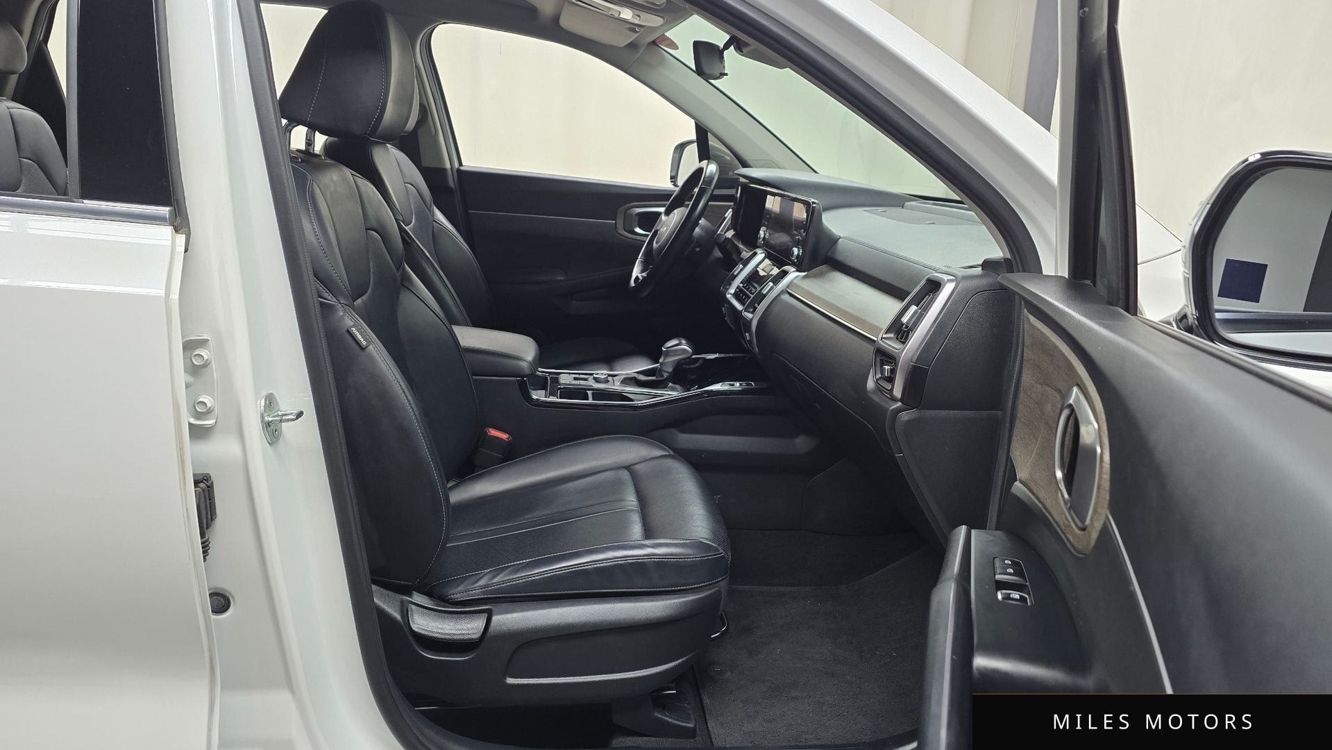 Kia Sorento 2022 — миниатюра 11