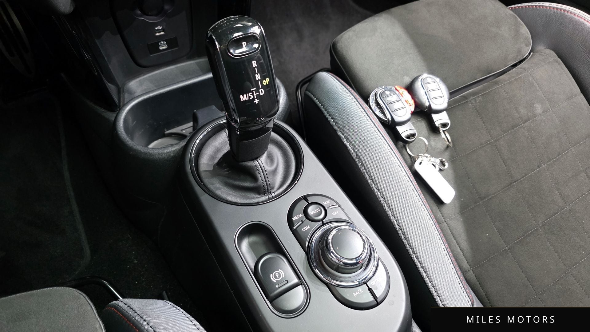 MINI Cooper S 2024 — миниатюра 9