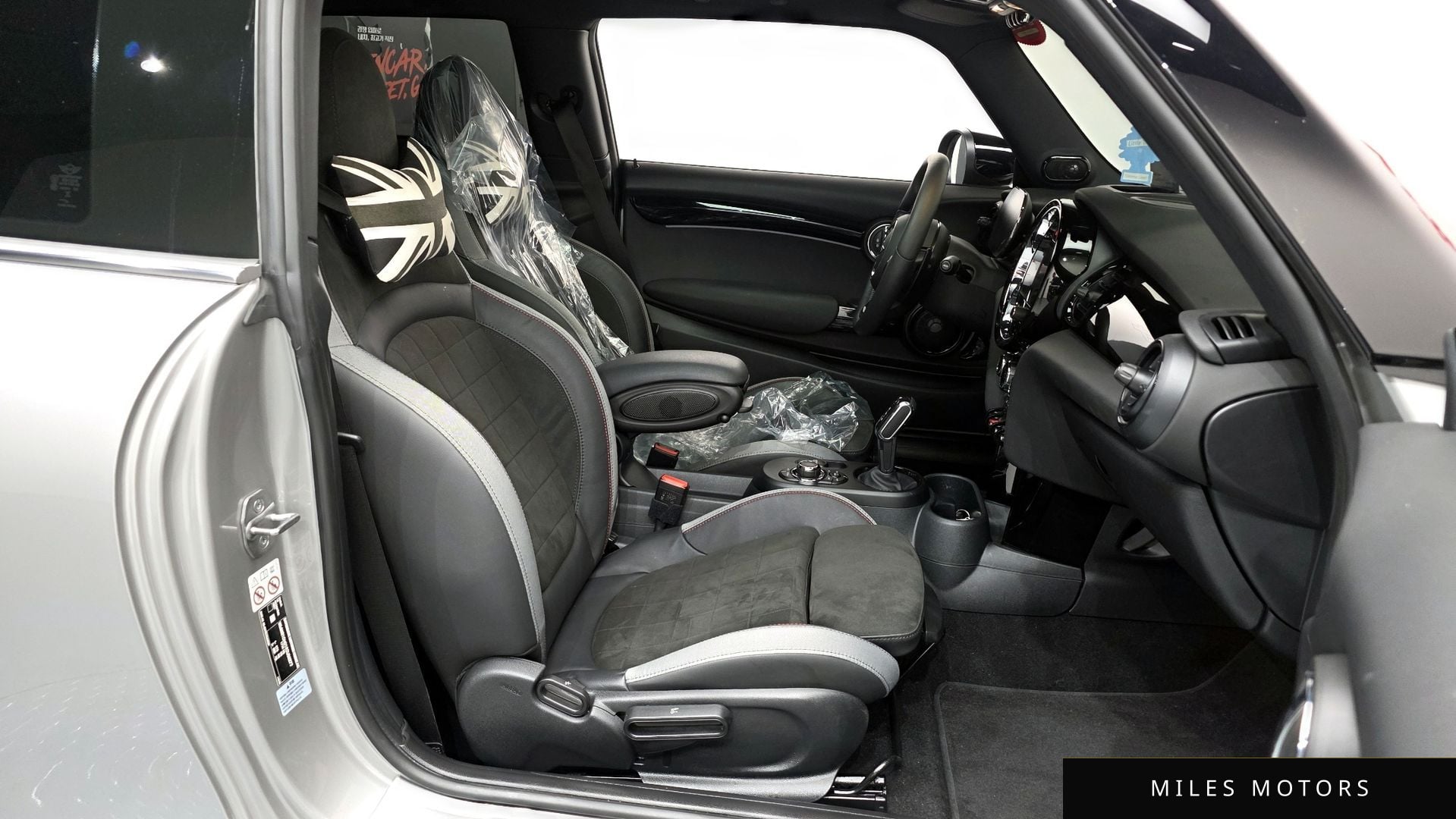 MINI Cooper S 2024 — миниатюра 11