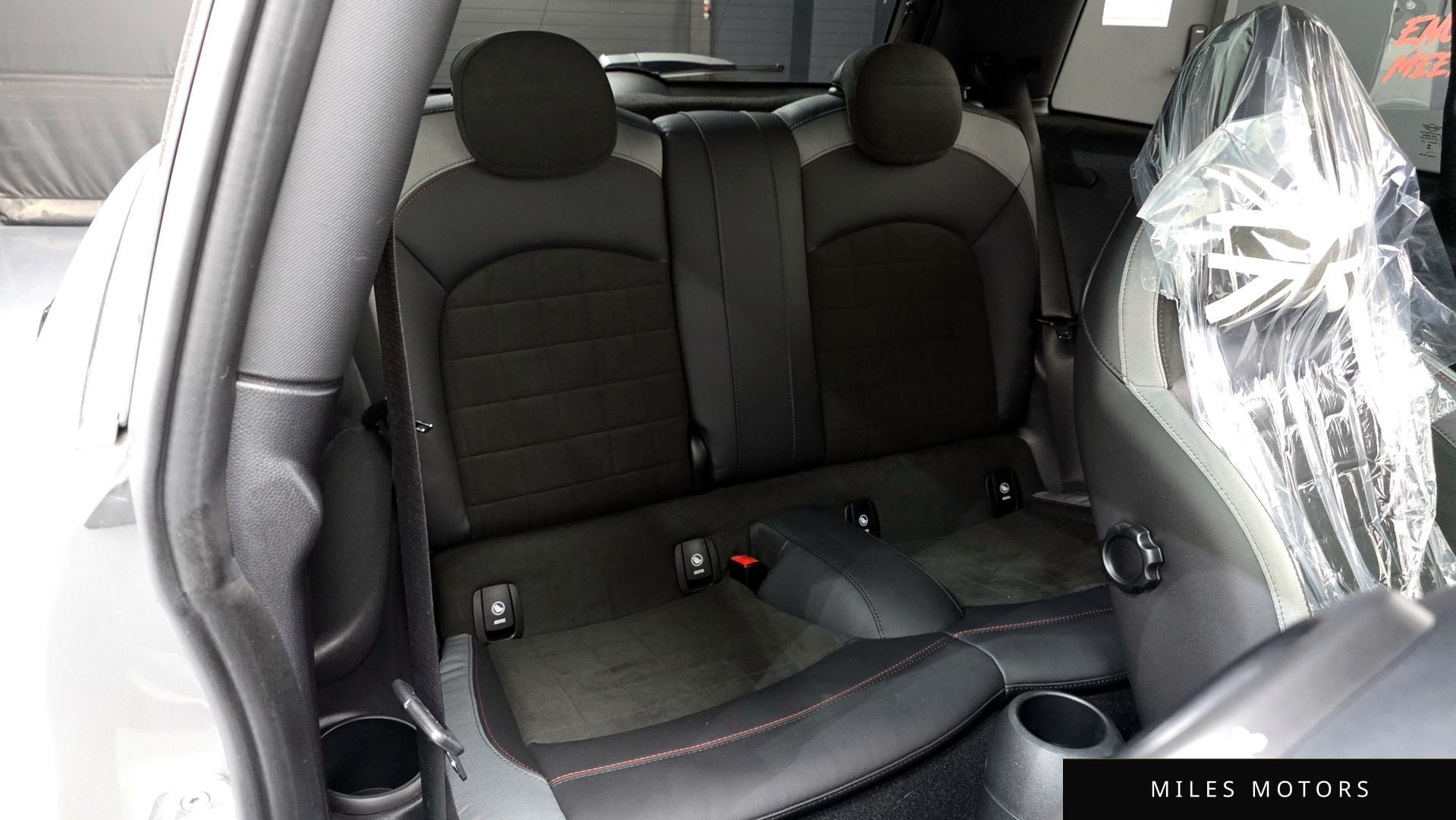 MINI Cooper S 2024 — миниатюра 12