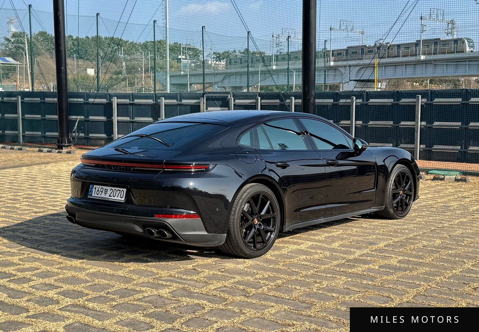 Porsche Panamera 2024 — миниатюра 5