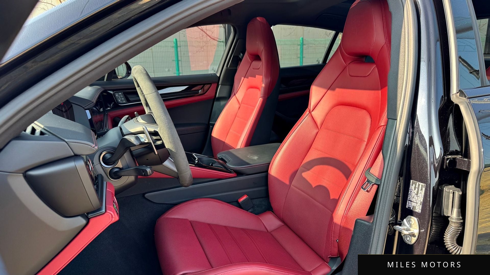 Porsche Panamera 2024 — миниатюра 11