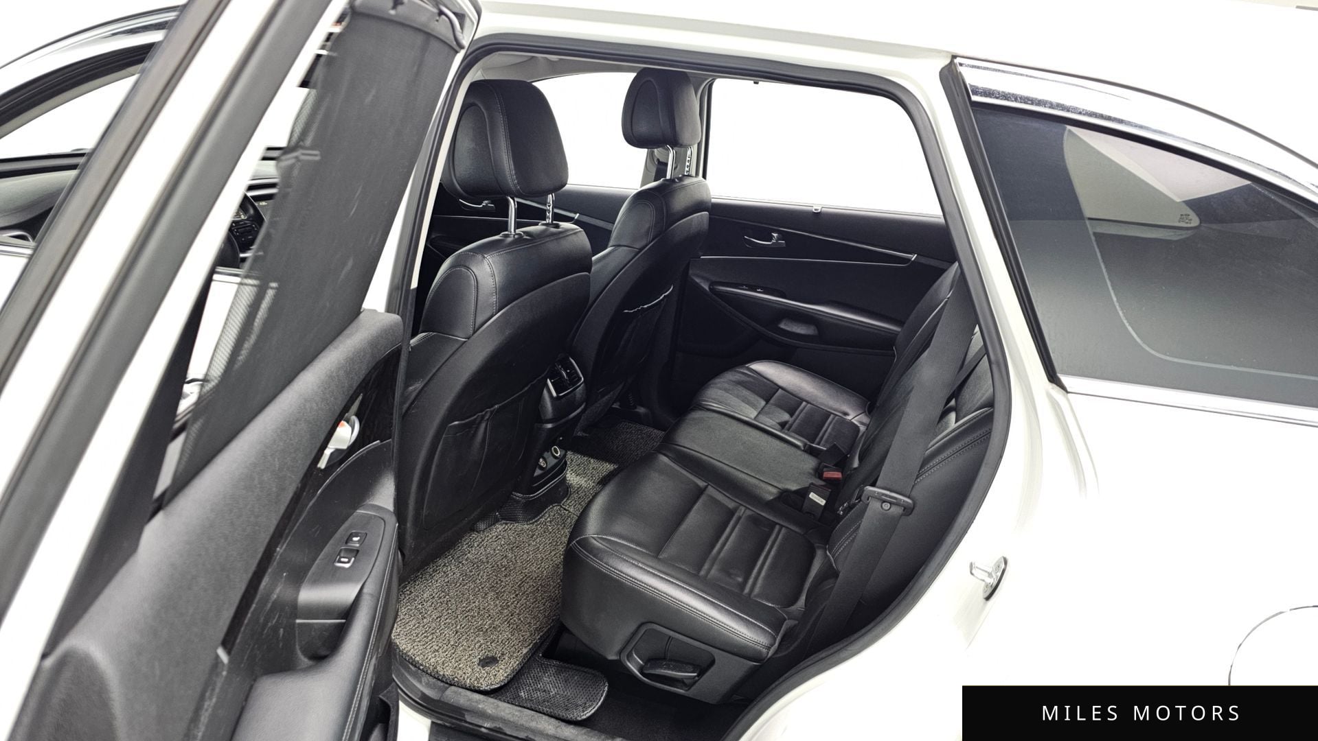 Kia Sorento 2015 — миниатюра 12