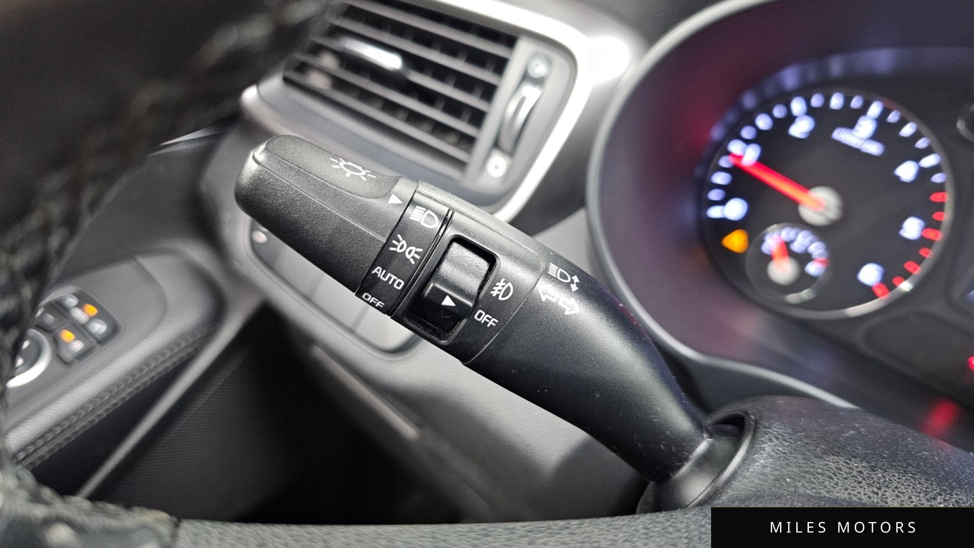 Kia Sorento 2015 — миниатюра 18