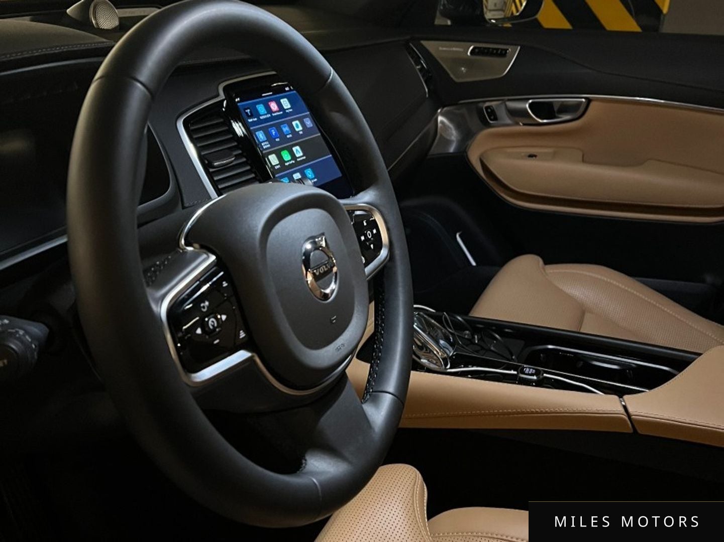 Volvo XC90 2024 — миниатюра 5