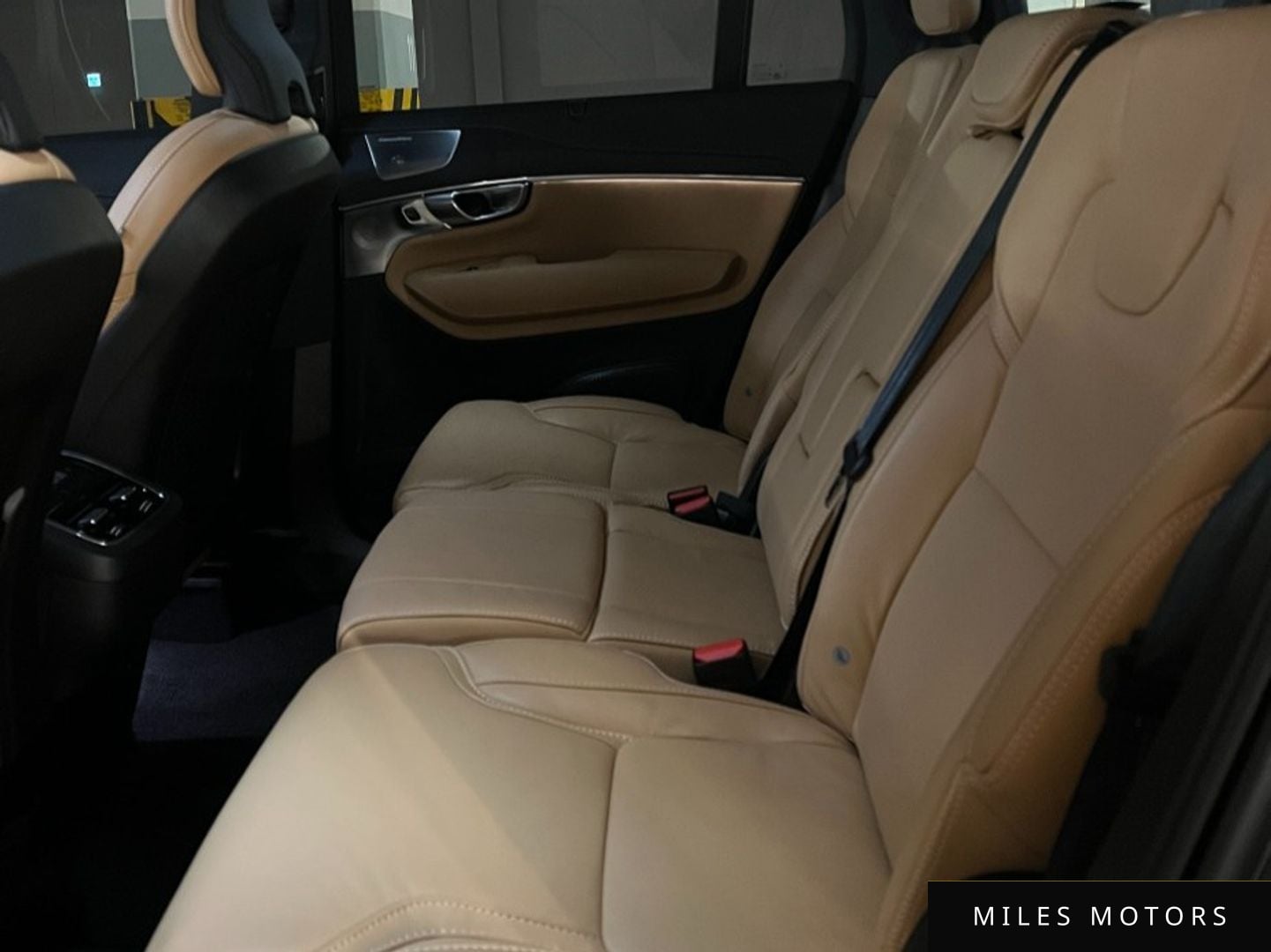 Volvo XC90 2024 — миниатюра 8