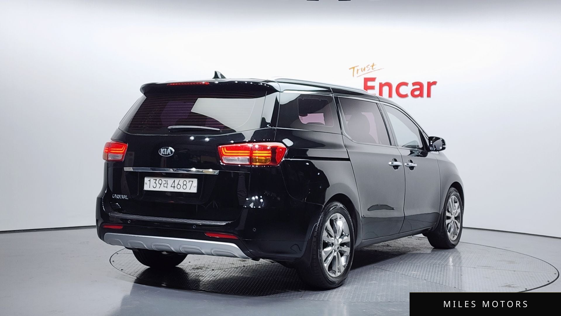 Kia Canival 2018 — миниатюра 2