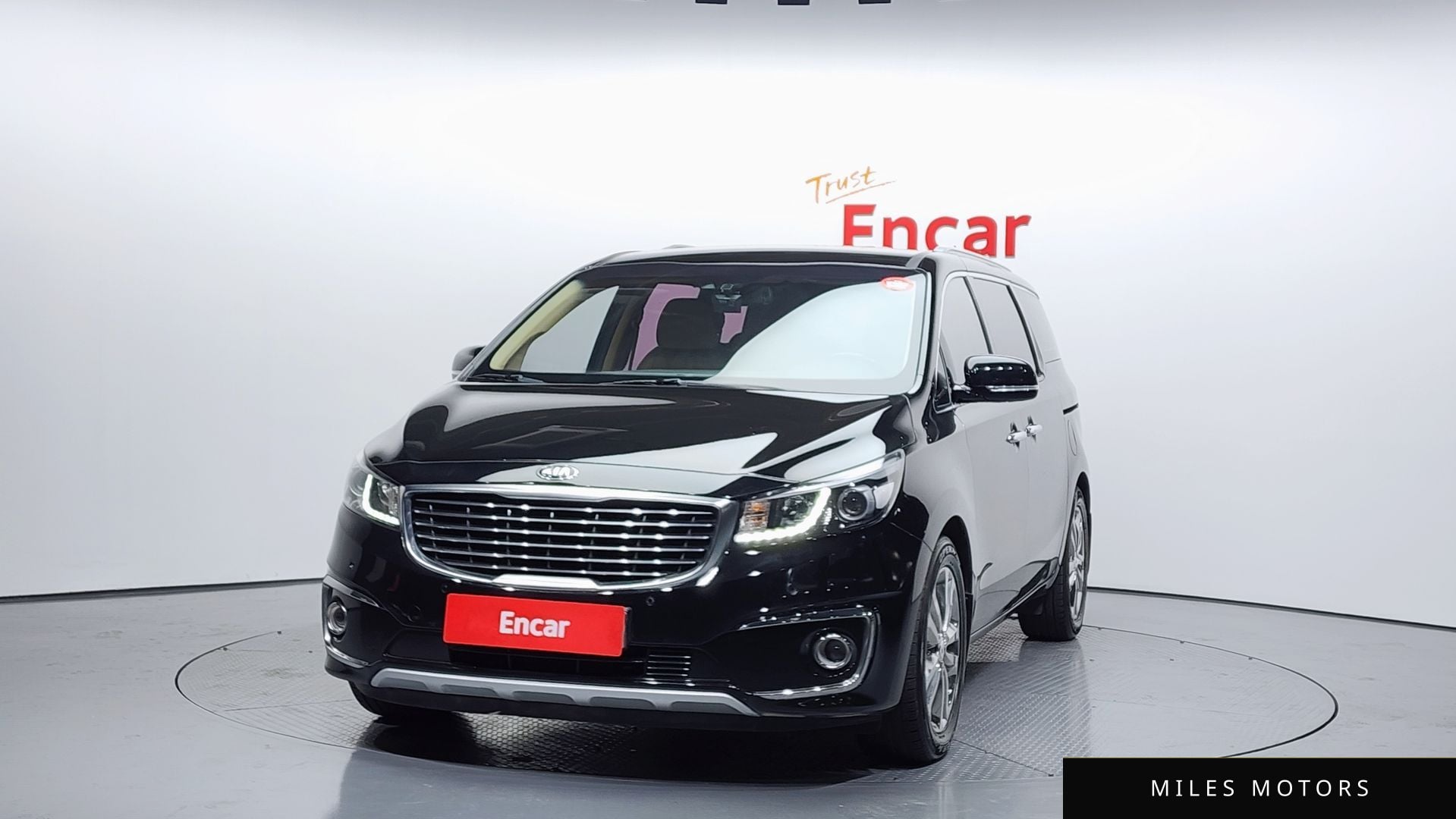 Kia Canival 2018 — миниатюра 3