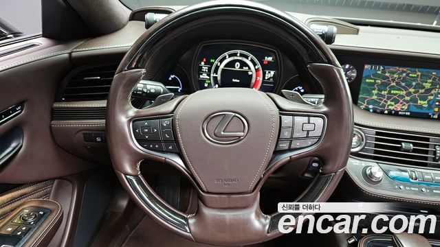 Лексус LS500 2018 — миниатюра 13