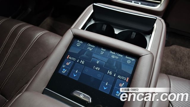Лексус LS500 2018 — миниатюра 18