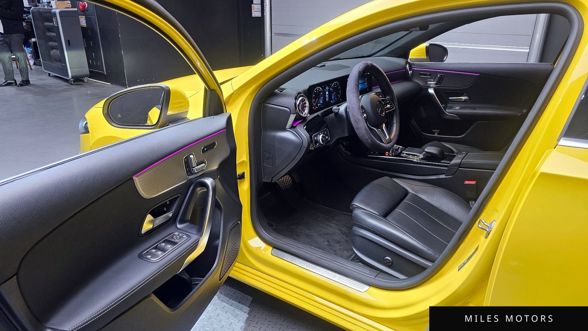 Mercedes-Benz A-Class W177 2022 — миниатюра 10