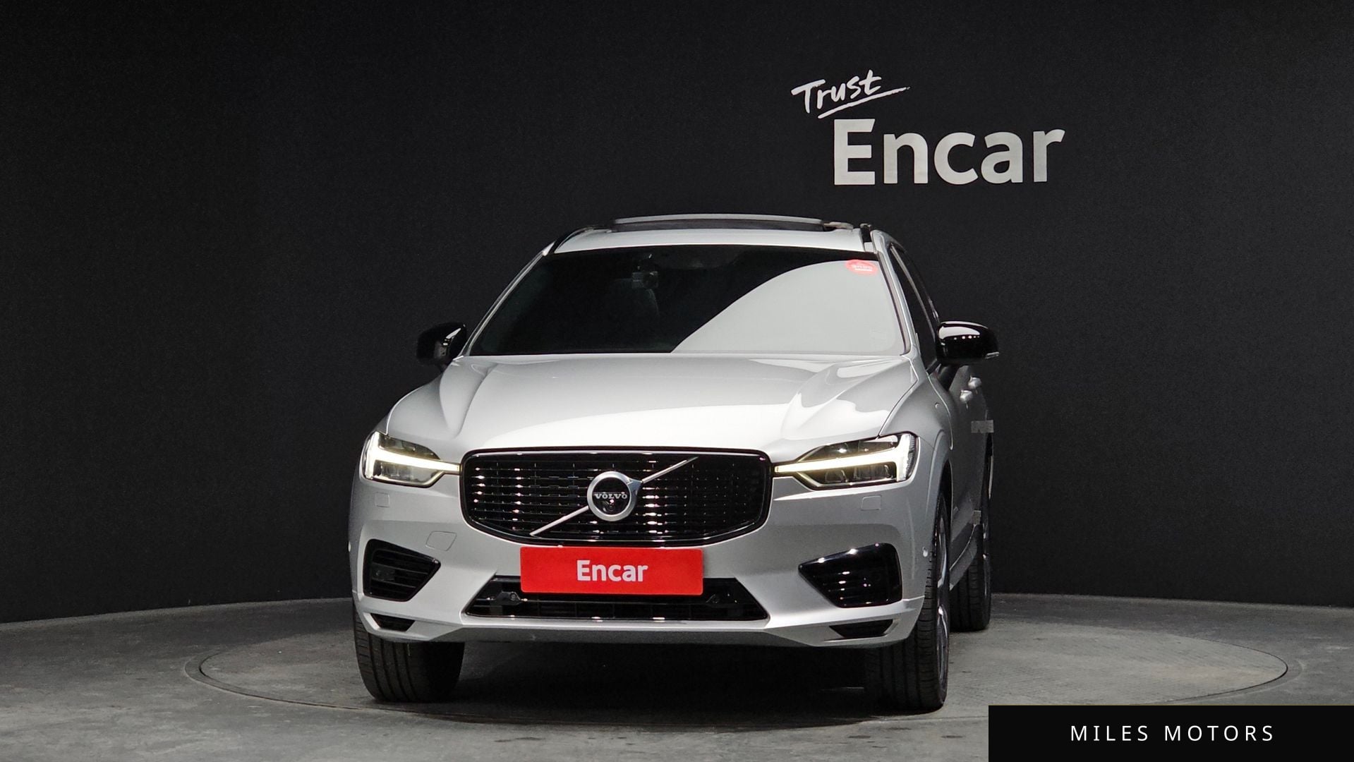 Volvo XC60 2021 — миниатюра 3