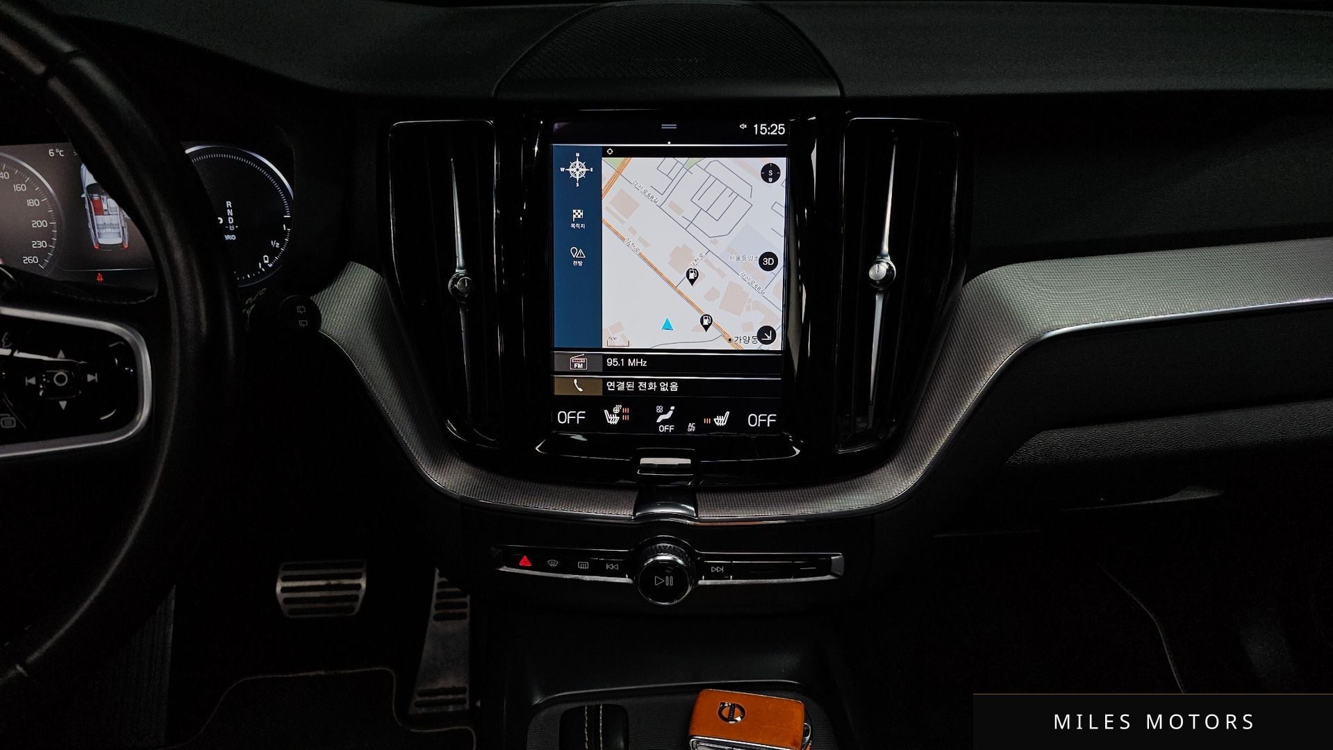 Volvo XC60 2021 — миниатюра 14