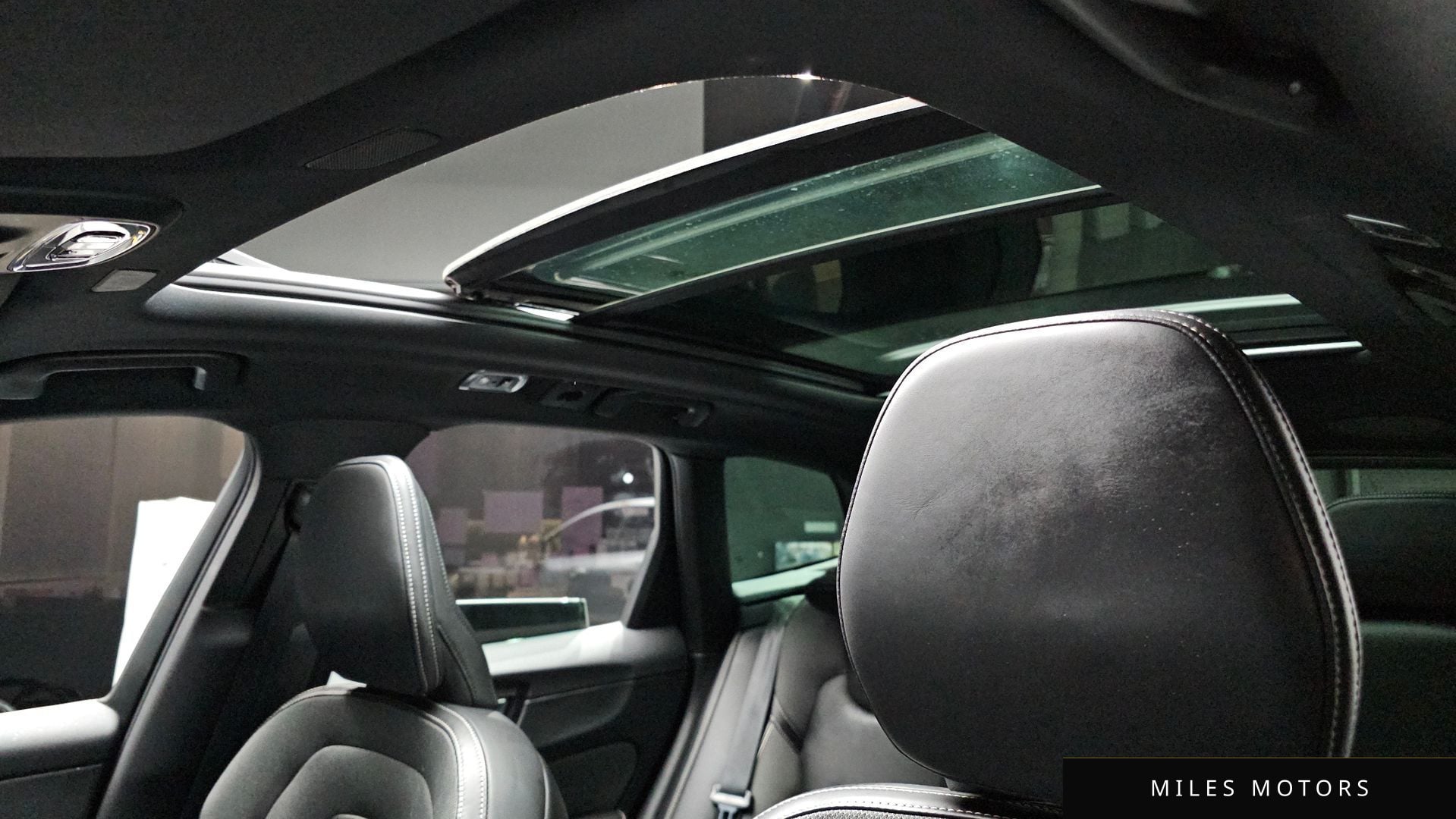 Volvo XC60 2021 — миниатюра 16