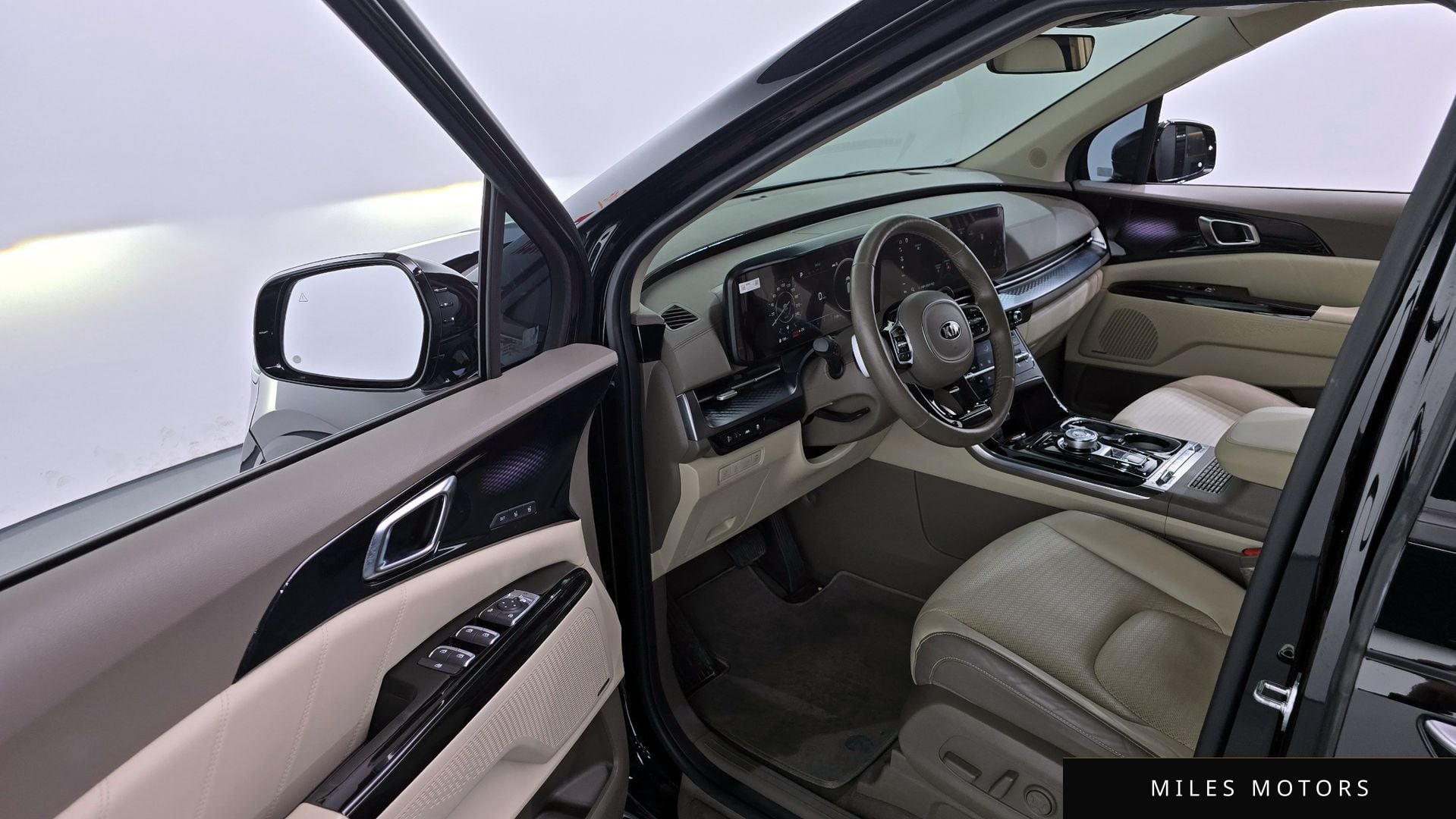Kia Carnival 2021 — миниатюра 10