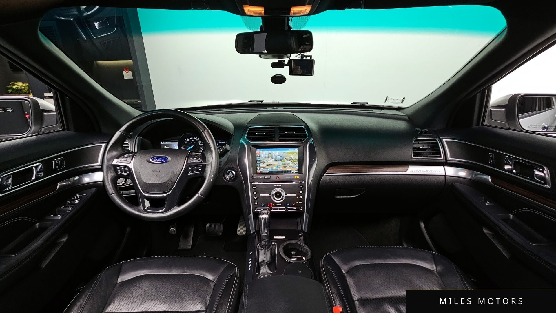 Ford Explorer 2016 — миниатюра 7