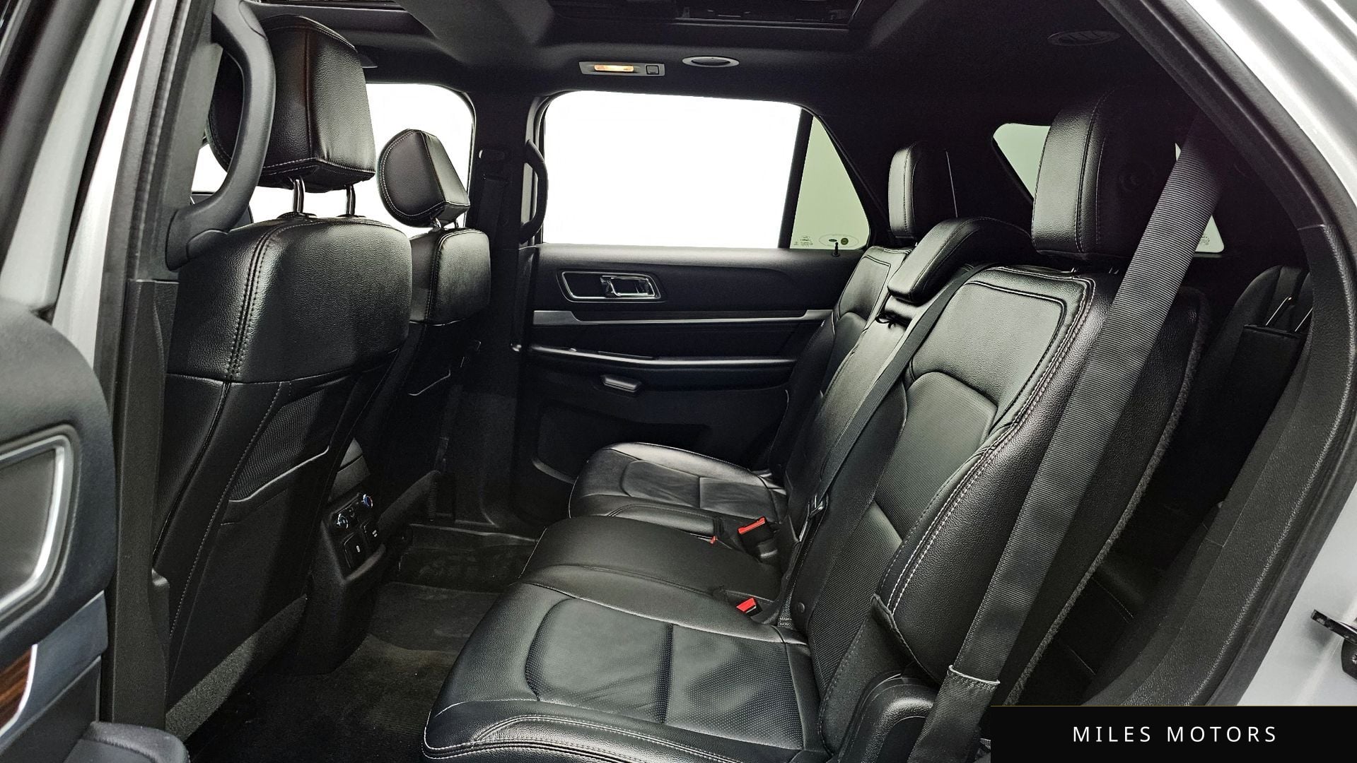 Ford Explorer 2016 — миниатюра 12