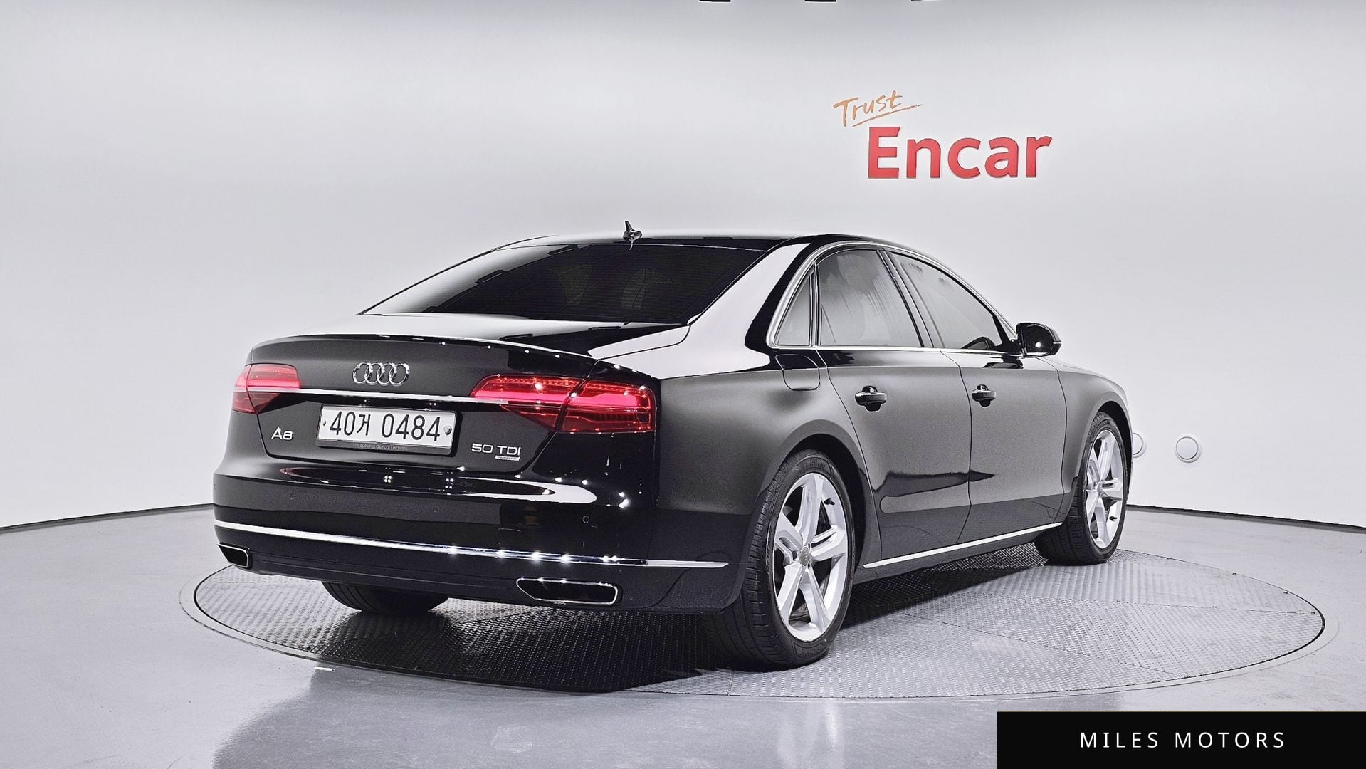 Audi A8 2016 — миниатюра 2