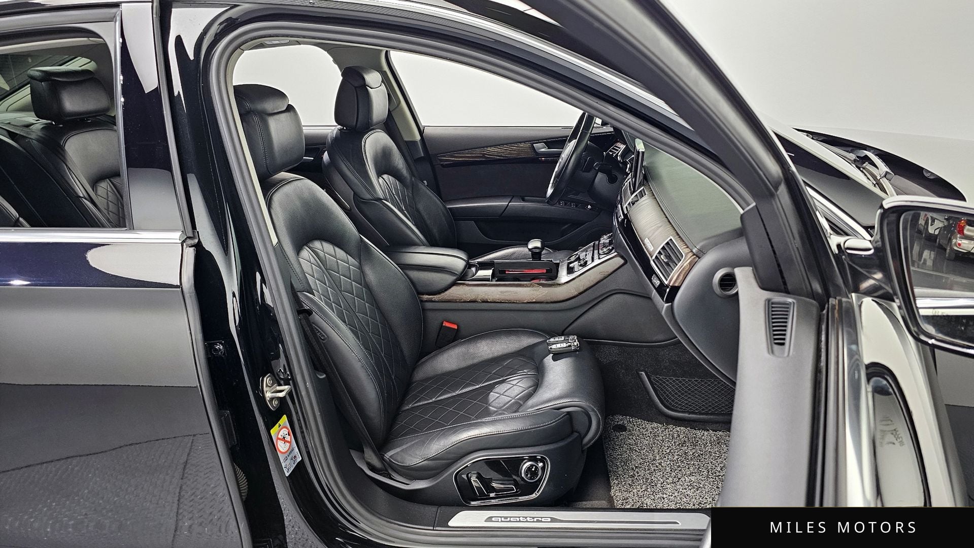 Audi A8 2016 — миниатюра 12