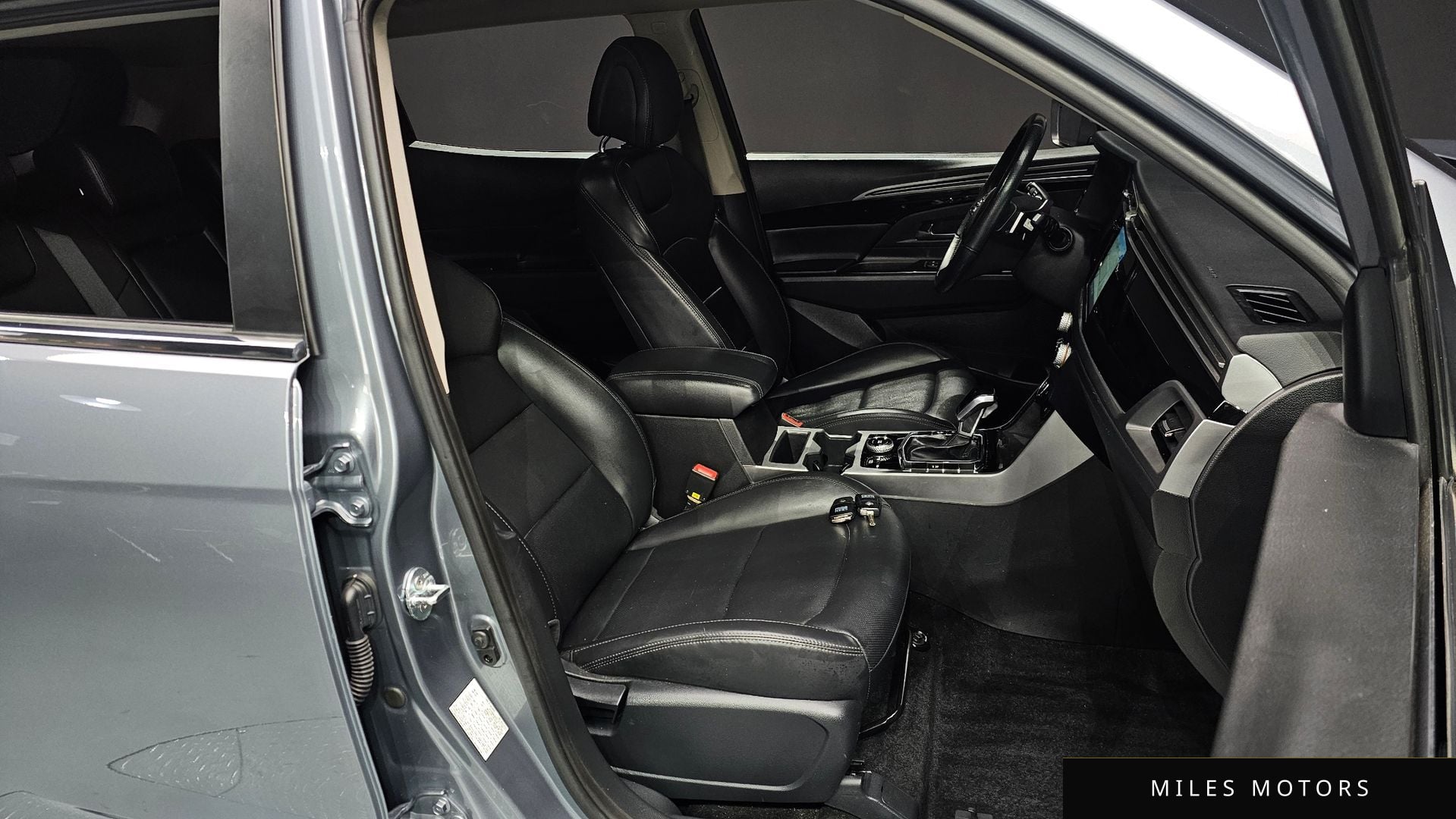 KG Mobility Beautiful Korando 2022 — миниатюра 10